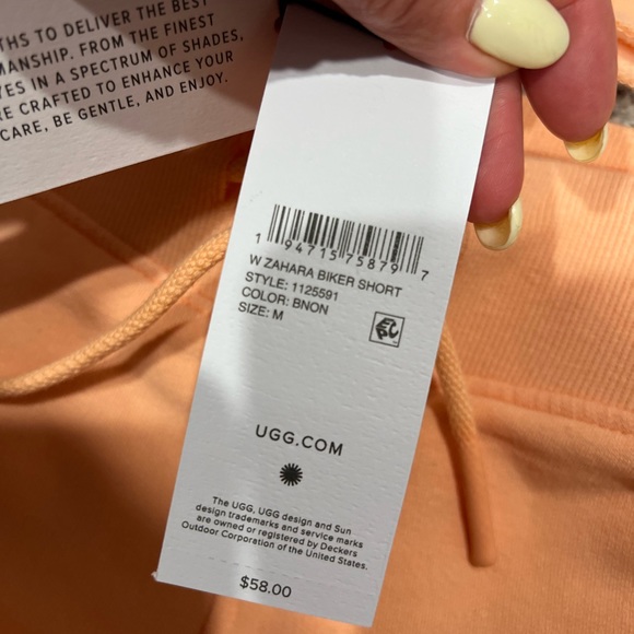 UGG 2pc.set/ Keira hoodie and zahara shorts ๐ - Picture 5 of 16